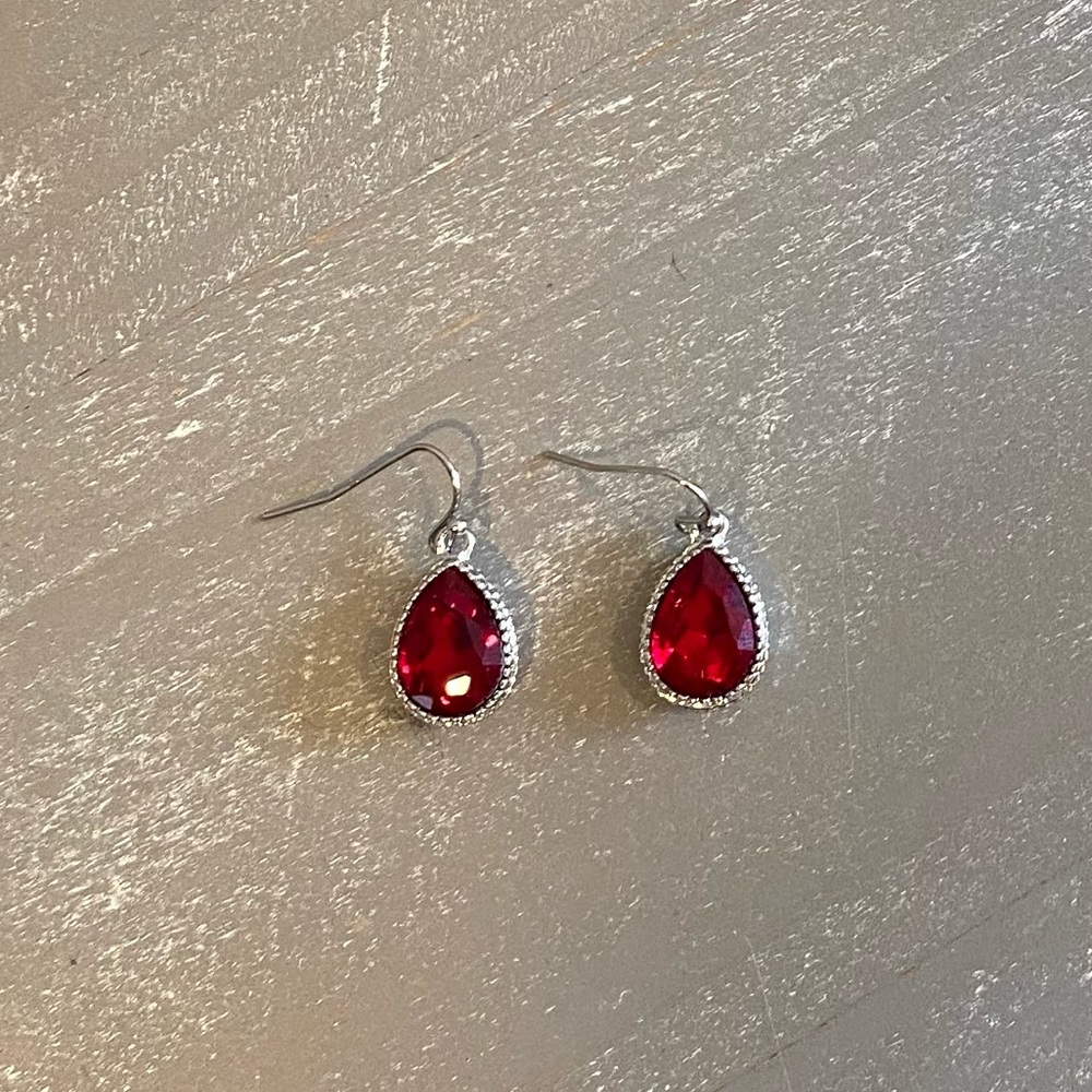 Vintage Tear Drop Ruby Silver Dangle Earrings - image 3